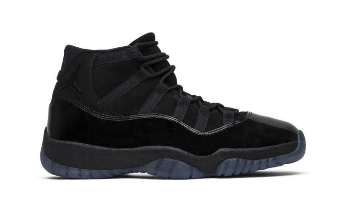 Retro 11 “cap and gown”