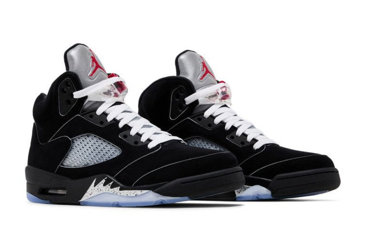 Retro 5 “Black metallic reimagined”